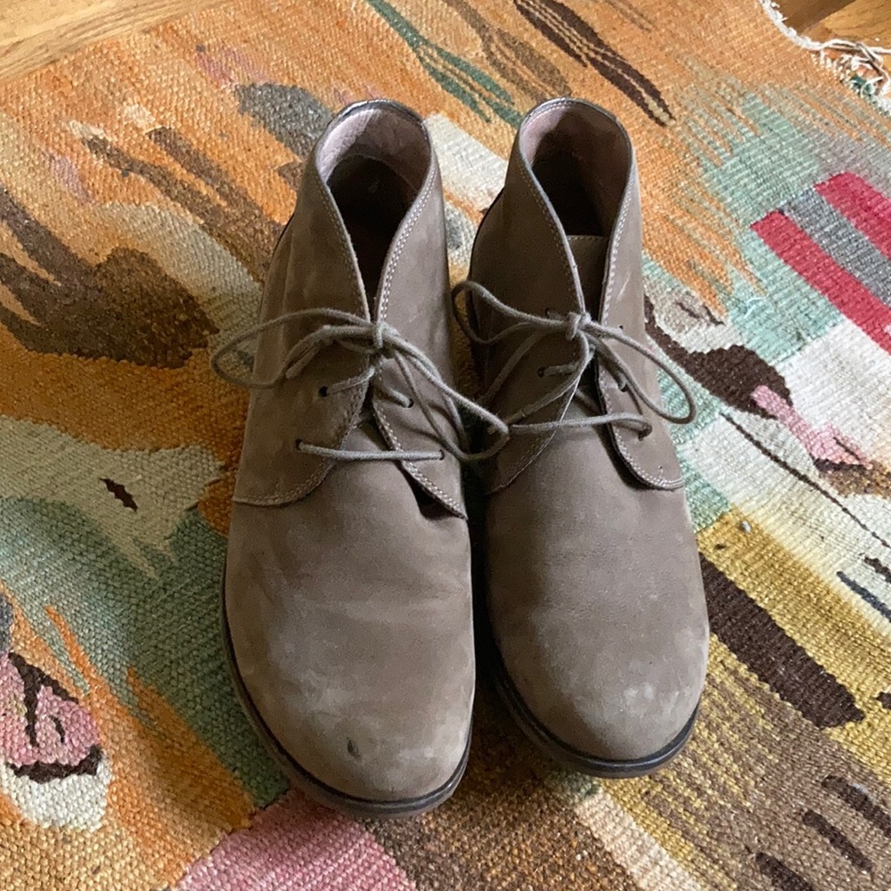 Dansko size 38 joy booties